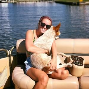 Meet your Posher, Jenna